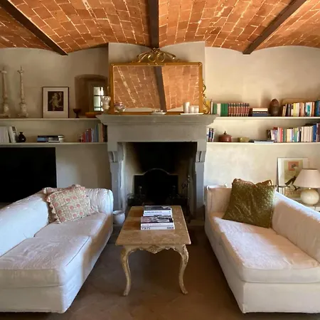 Bestoftuscany Historic Fattoria La Serra * Carmignano