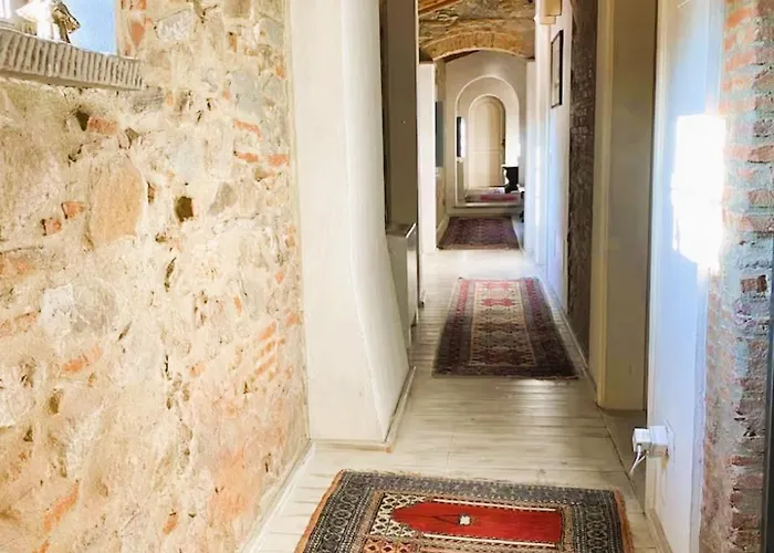 빌라 Bestoftuscany Historic Fattoria La Serra 까르미냐노